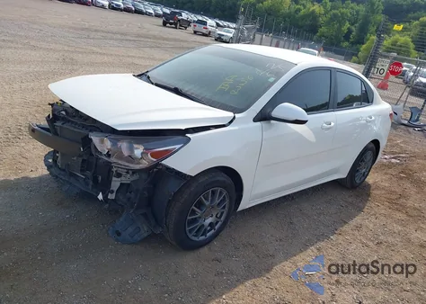 2020 Kia Rio S z USA, uszkodzony, nr VIN 3KPA24AD0LE334452